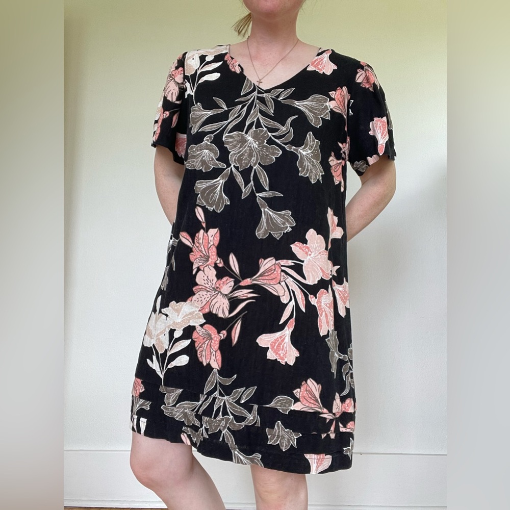 Nicole Miller Black Floral Shift Dress with Pink and Cream Blooms